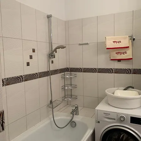 Samodzielne Wyposazone Mieszkanie