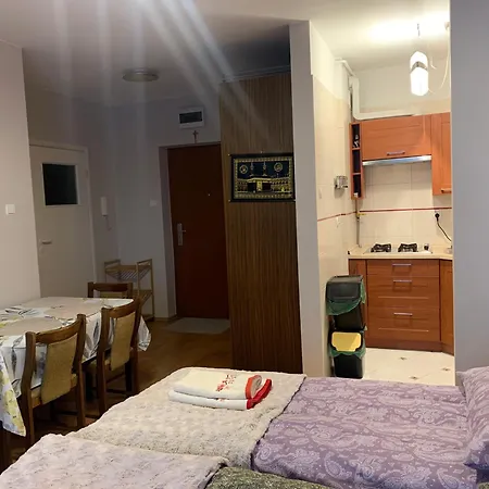 Samodzielne Wyposazone Mieszkanie Apartment Warsaw